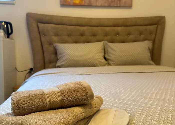 Apartment Urban Escape Zemun Belgrad